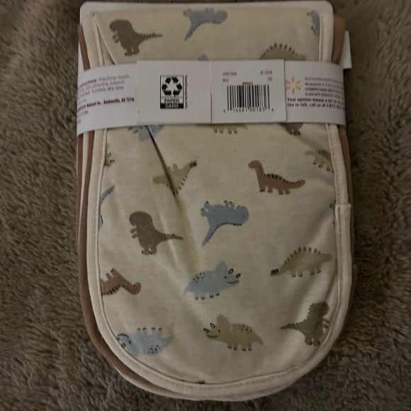 Parents Choice Baby 👶 Dinosaur 🦕🦖 Burp 🍼🫧Cloths - Picture 2 of 2